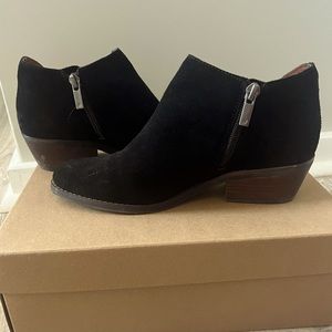 Lucky Brand suede women’s ankle boots